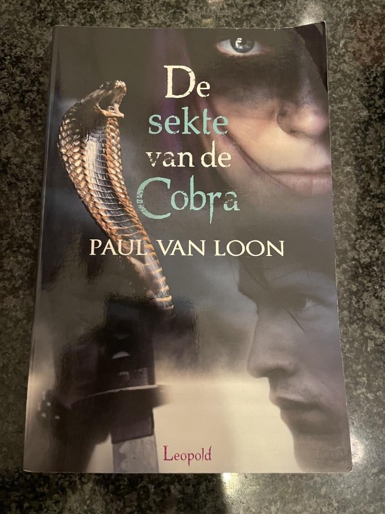 De sekte van de cobra / paul van loon, Ophalen of Verzenden, Zo goed als nieuw