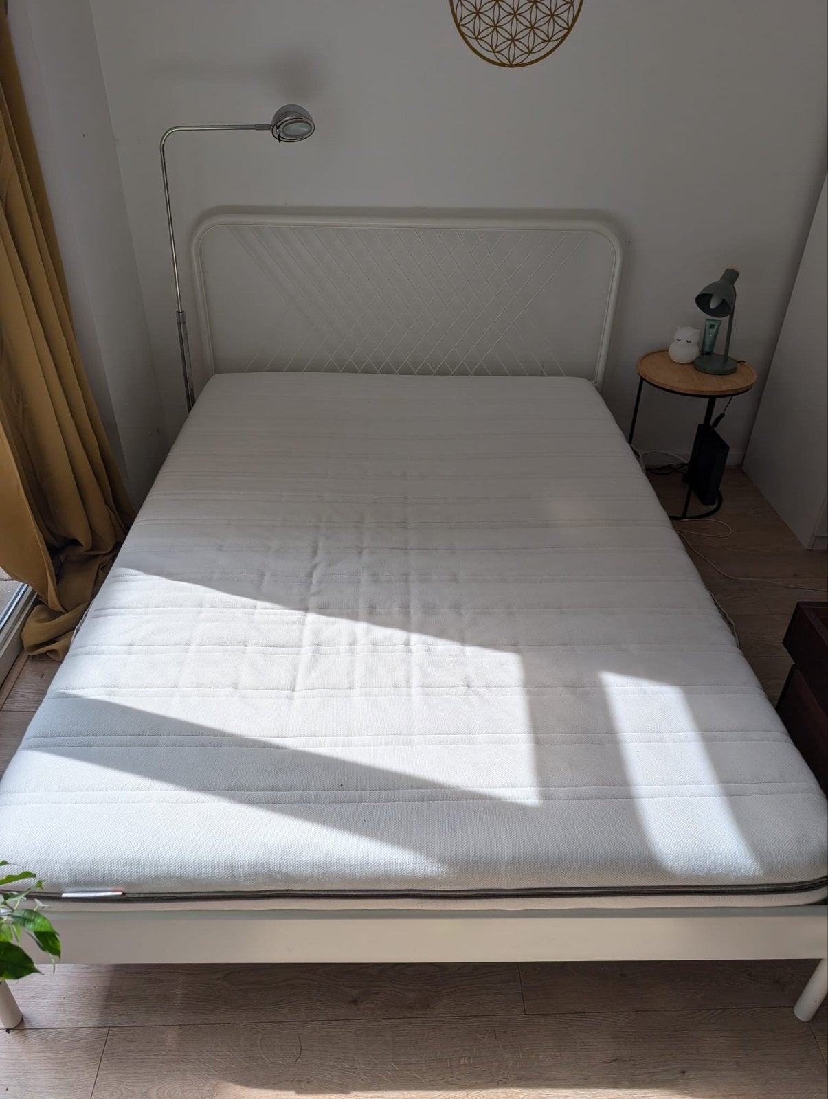 Wit tweepersoonsbed met lattenbodem + matras, Huis en Inrichting, Ophalen, Gebruikt, Wit, Tweepersoons