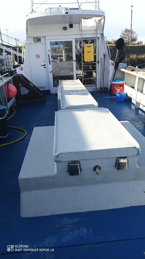 charter boot + zaak, Watersport en Boten, Ophalen, 50 pk of meer, Diesel, Zo goed als nieuw