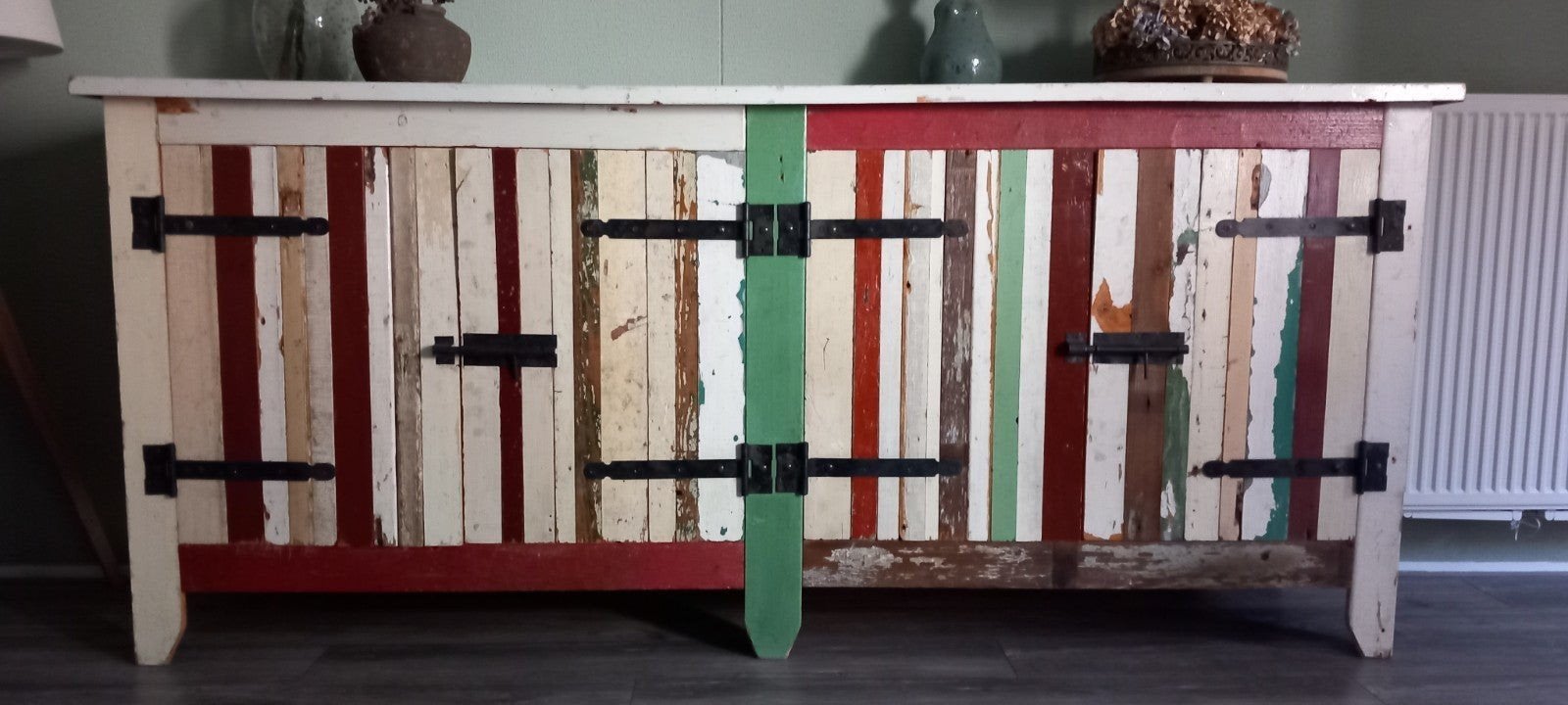 Dressoir, Ophalen, 200 cm of meer, Piet Hein Eek stijl, 50 tot 75 cm