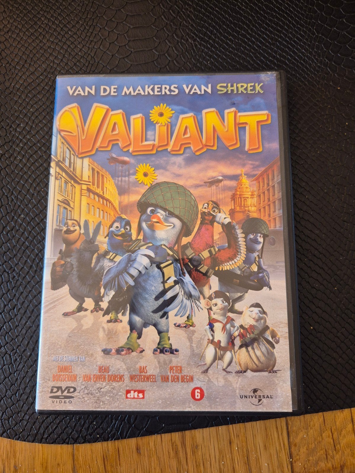 valiant, Vanaf 6 jaar, Ophalen of Verzenden, Zo goed als nieuw, Amerikaans