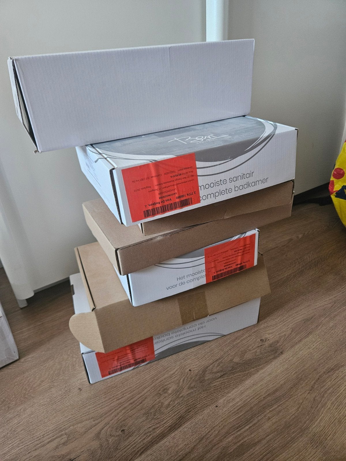 Diverse dozen en verpakkingen - Ideaal voor verzending, Doe-het-zelf en Verbouw, Ophalen, Doos, Minder dan 35 cm, Minder dan 50 cm