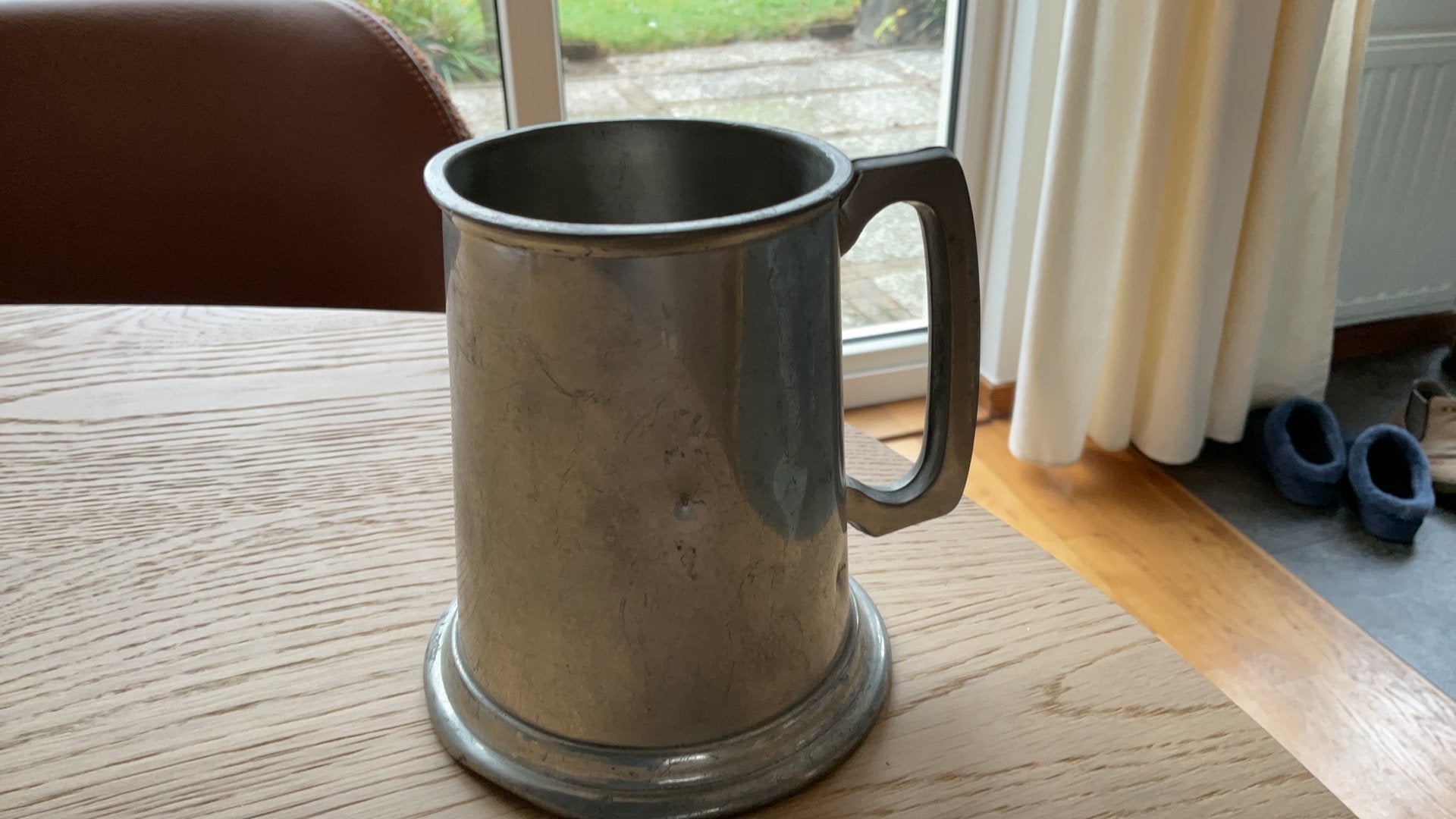 Engelse tinnen bierpul (pints / paints) 0,568 liter., Ophalen