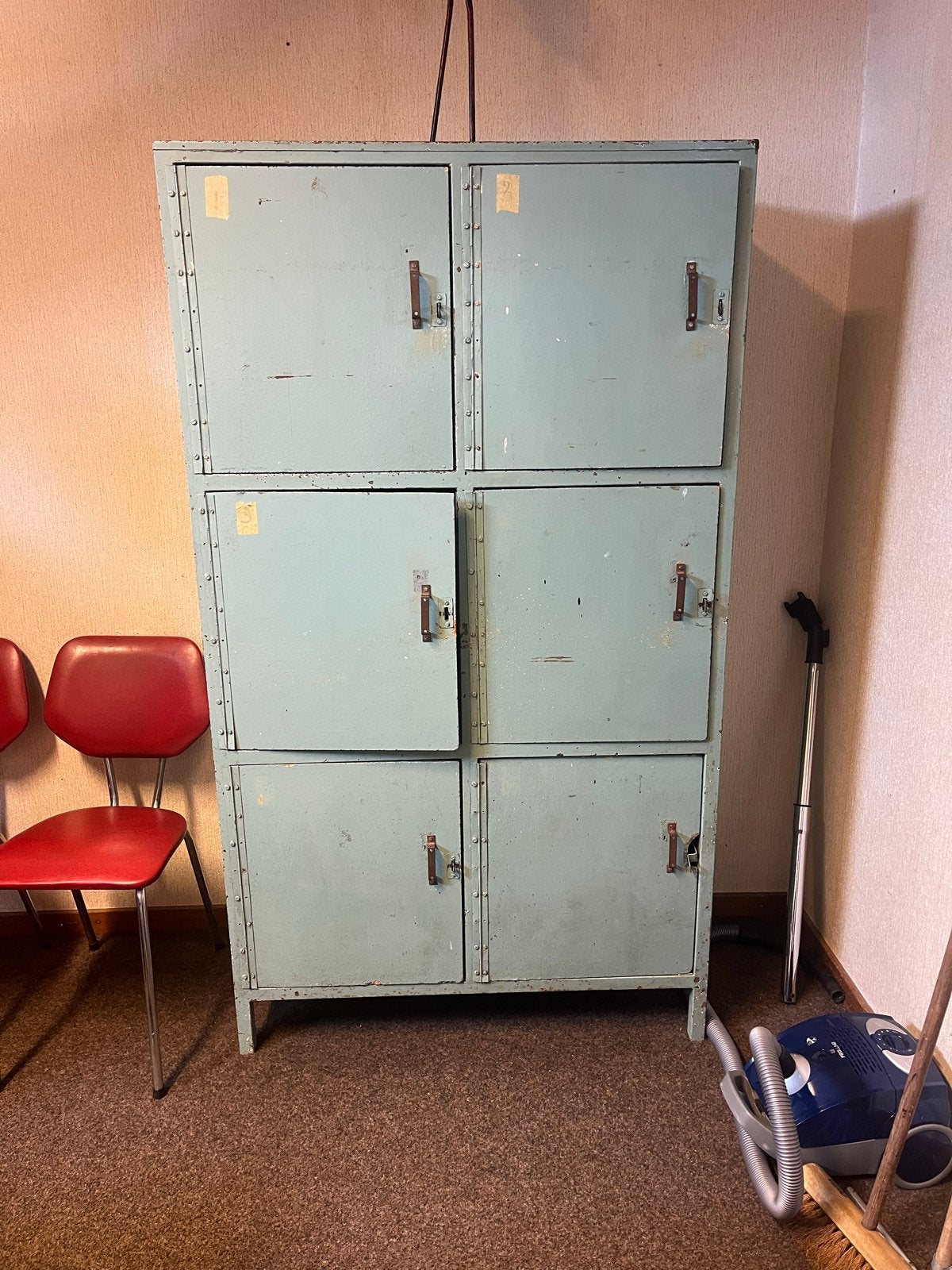 Vintage metal locker kast met 6 vakken, Ophalen, Gebruikt