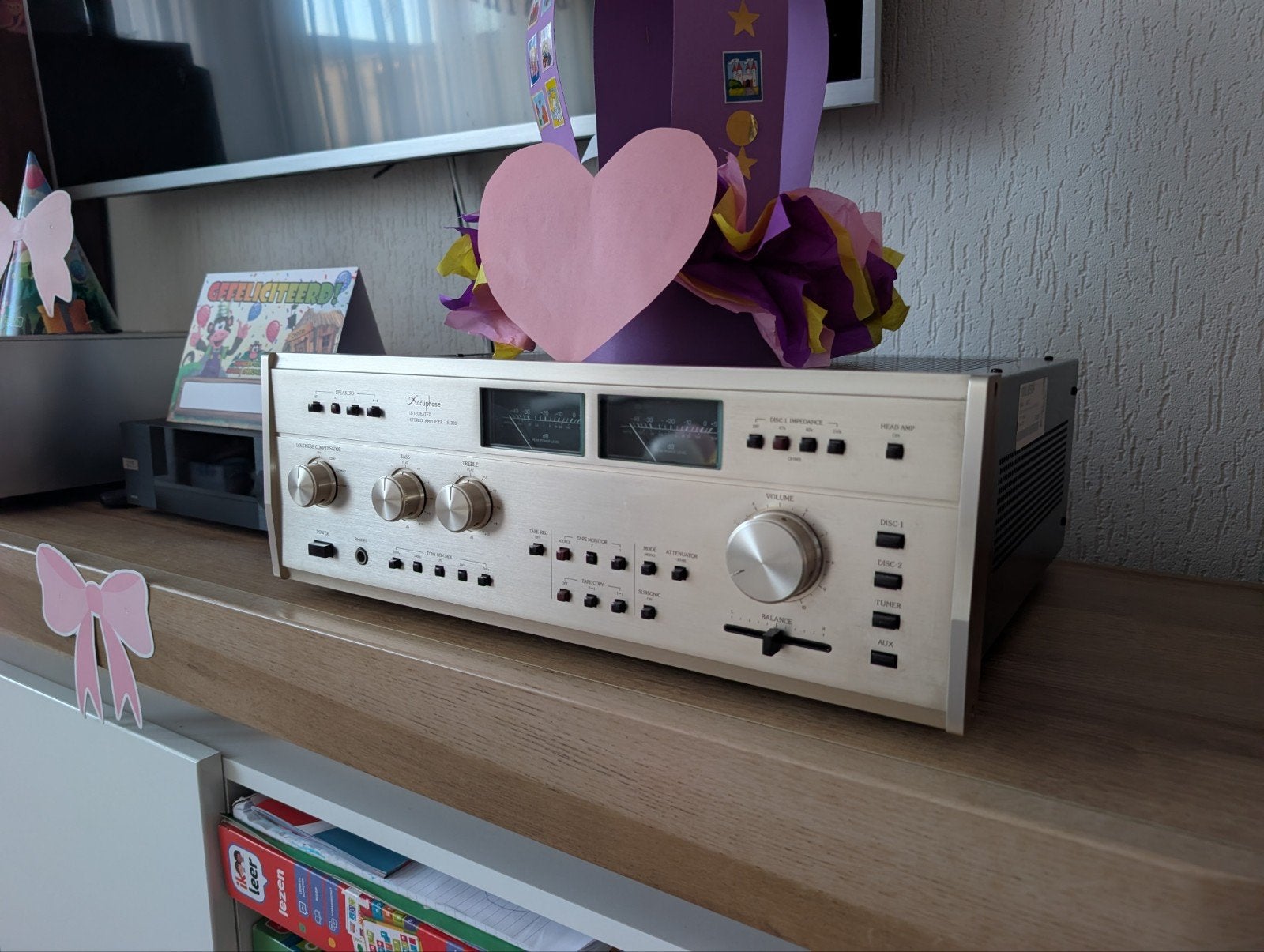 Accuphase E-303 top conditie (gereviseerd), Ophalen, Zo goed als nieuw, Stereo, Overige merken
