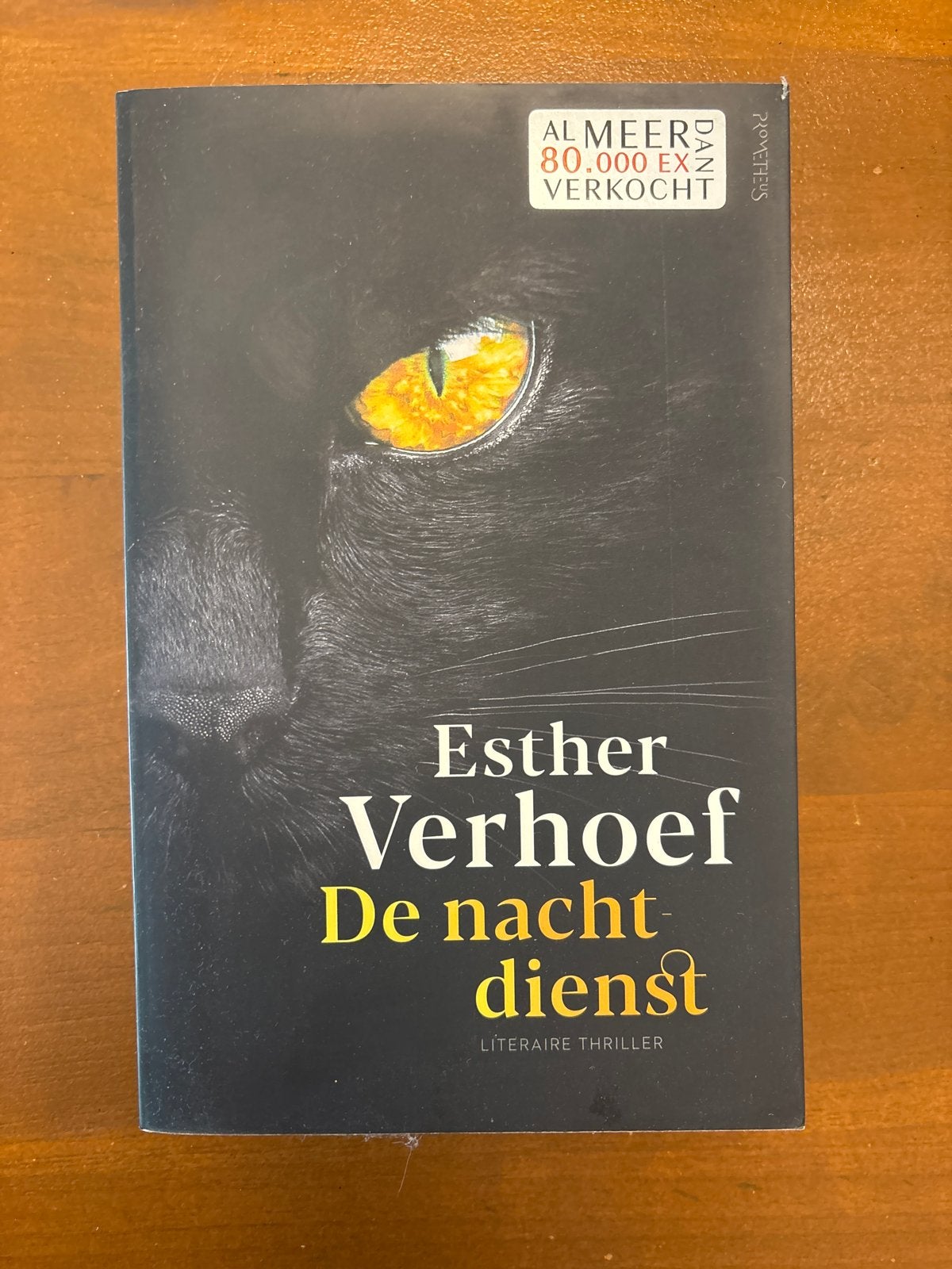 Esther Verhoef - De nachtdienst (Literaire thriller), Ophalen of Verzenden, Zo goed als nieuw, Nederland