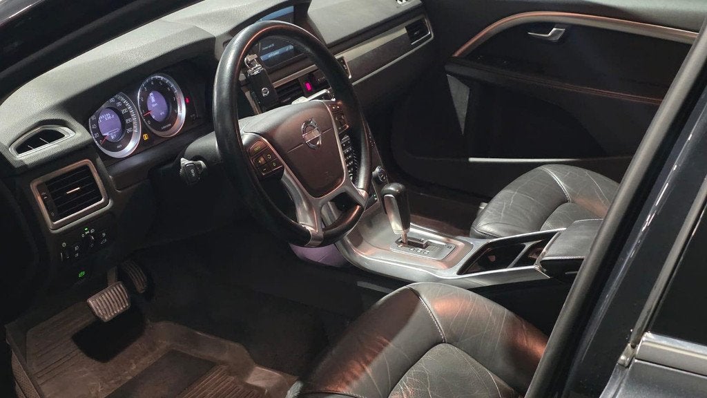 Volvo V70 1.6 T4 Limited Edition | Automaat | Leder | Trekha, Euro 5, Gebruikt, 4 cilinders, 179 pk