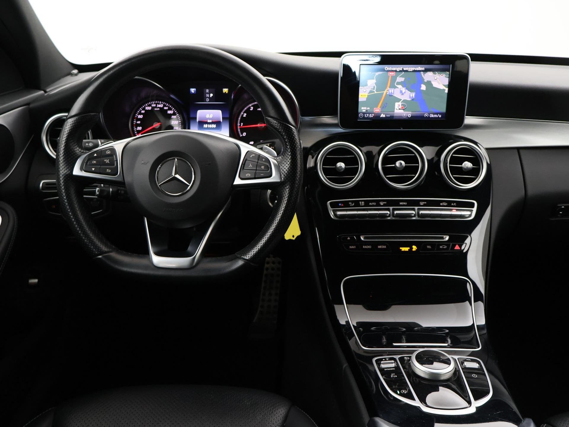 Mercedes-Benz C-klasse Estate 180 156 PK AUT. AMG SPORT + CA, Auto's, Automaat, Euro 6, Zwart, C-Klasse