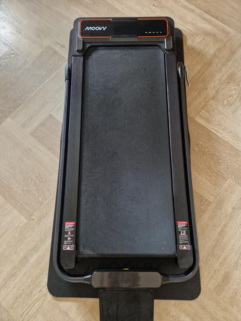 Moovv SmartStep Pro v2 Incline - Loopband met helling, Sport en Fitness, Ophalen, Zo goed als nieuw, Loopband