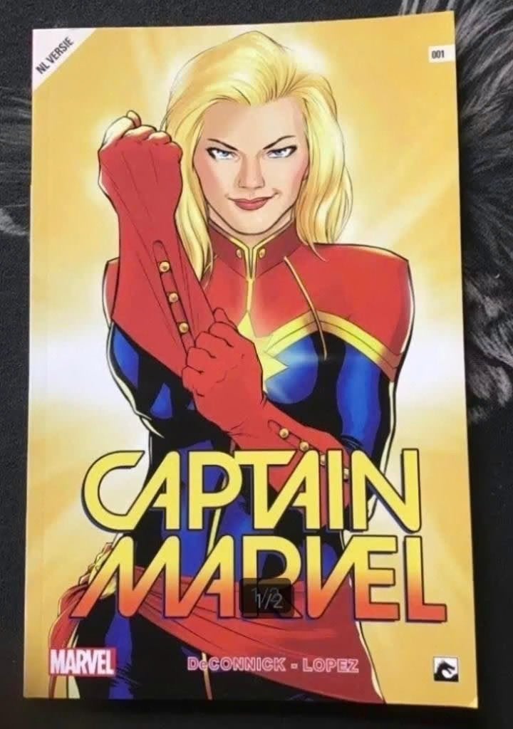 Captain Marvel door DeConnick-Lopez, Eén comic, Ophalen of Verzenden, Zo goed als nieuw, Amerika