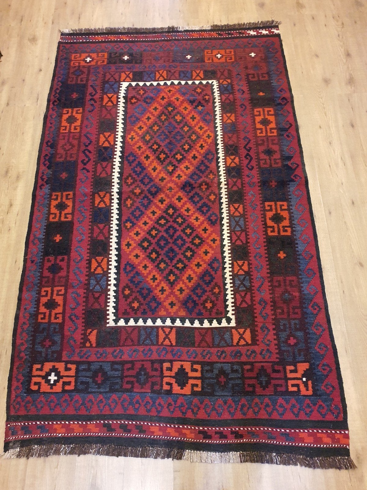 Handgeweven oosterse wollen kelim 243x145, Info@SlatsAntiek.nl, 100 tot 150 cm, Vof Slats Antiek, Ophalen of Verzenden