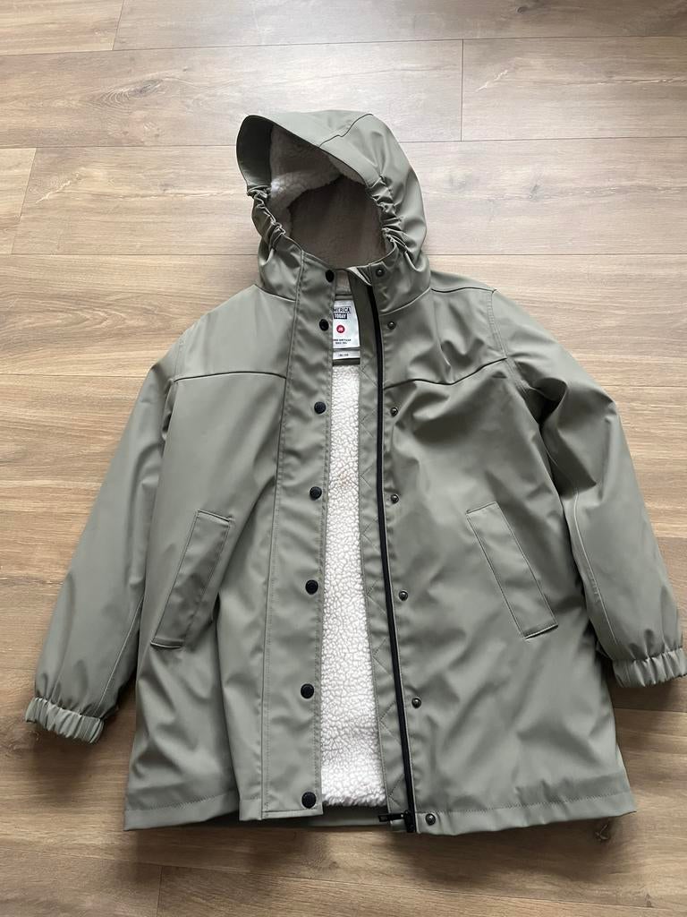 NIEUW America Today regenjas sage groen maat 134/140, Ophalen of Verzenden, Nieuw, Jongen of Meisje, Jas