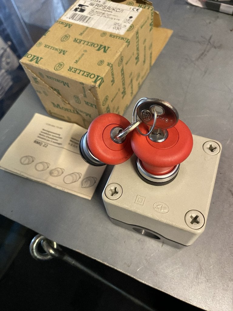 Moeller (Eaton) paddestoel schakelaar met sleutel, Ophalen of Verzenden, Nieuw
