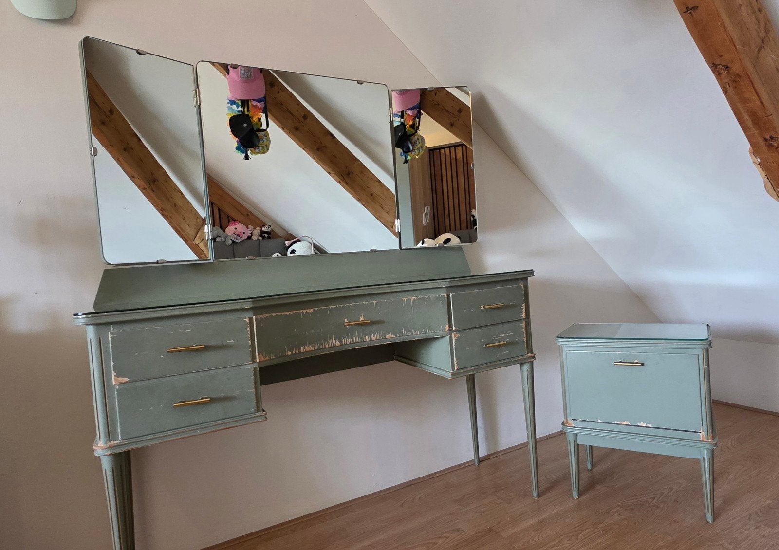 Vintage Stag Minstrel kaptafel met spiegel + nachtkastje (Gr, Antiek en Kunst, Ophalen