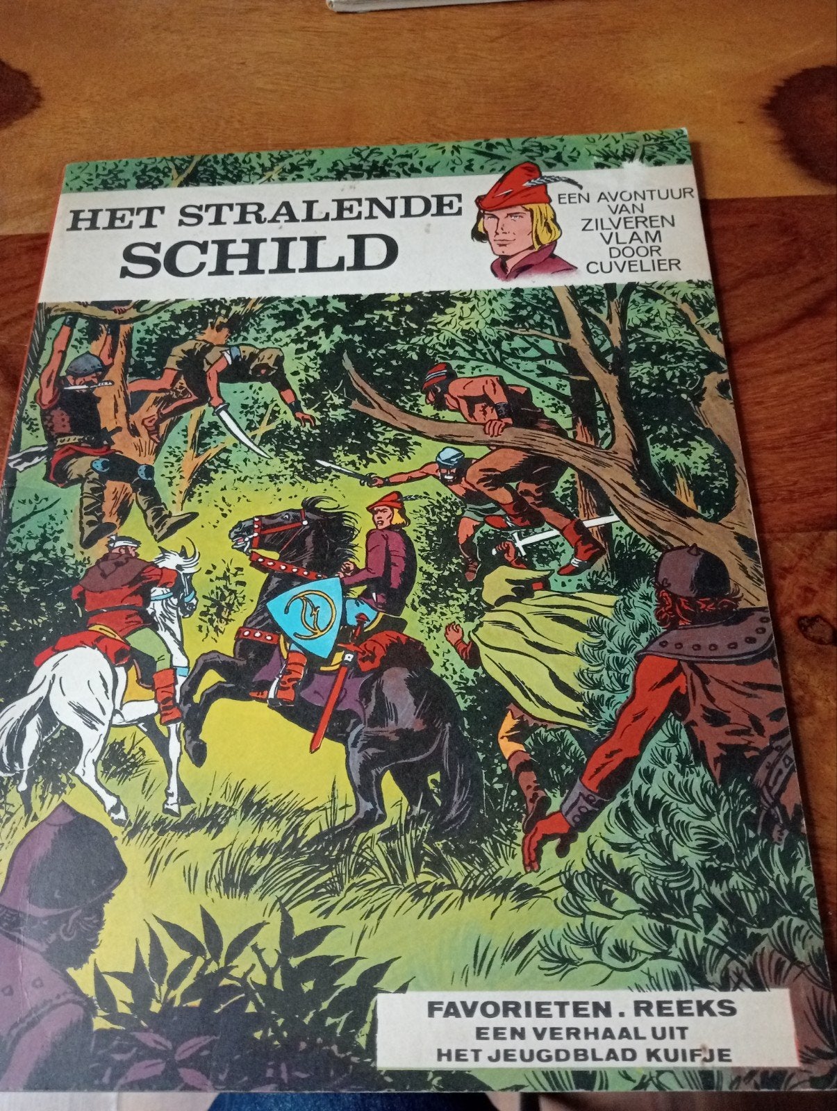 Kuifje: Het Stralende Schild - Favorieten Reeks, Boeken, Ophalen of Verzenden