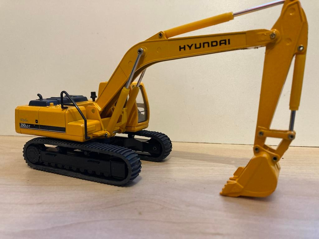 Hyundai 290LC-7 model graafmachine, Ophalen of Verzenden, Gebruikt, Overige typen, Overige merken