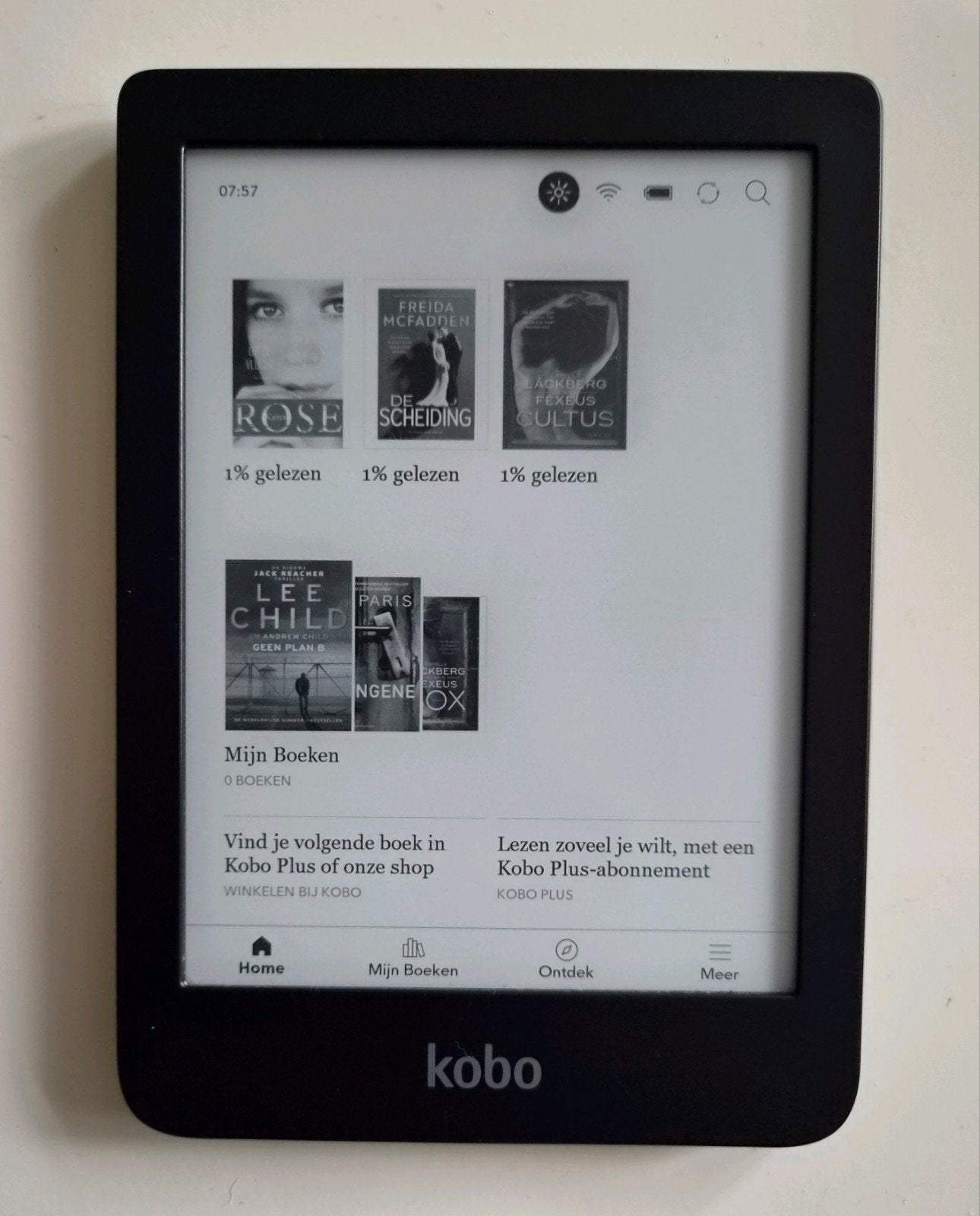 Zgan Kobo Clara HD ereader, 8 GB, 6 inch of minder, Ophalen of Verzenden, Rakuten Kobo