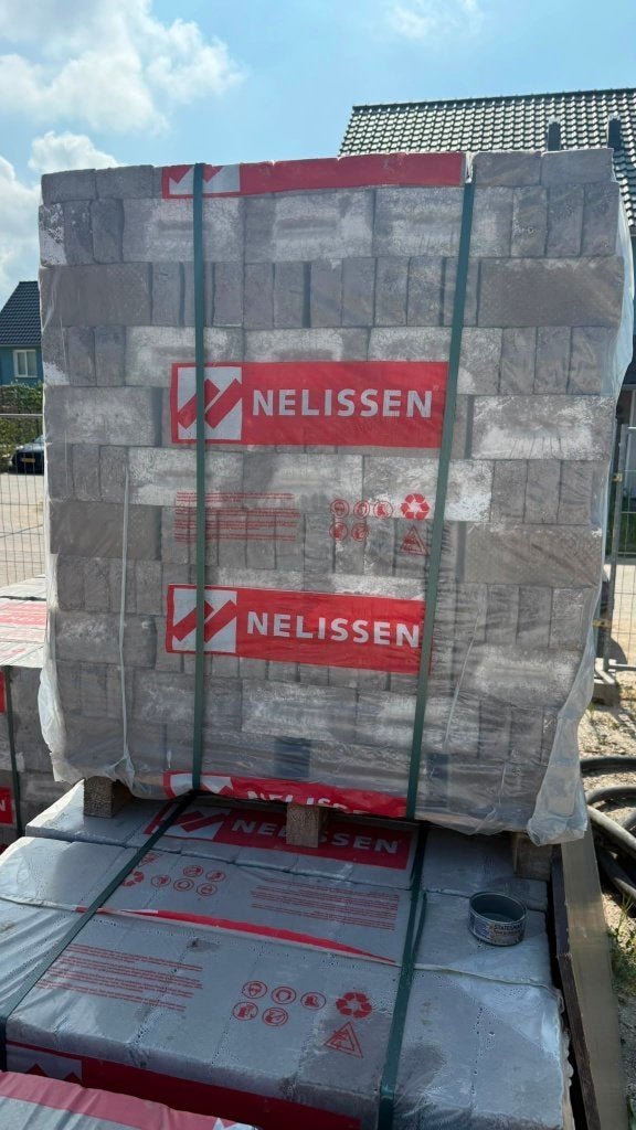 Gevelstenen WF HV Grijs, Ophalen, Nieuw, Bakstenen