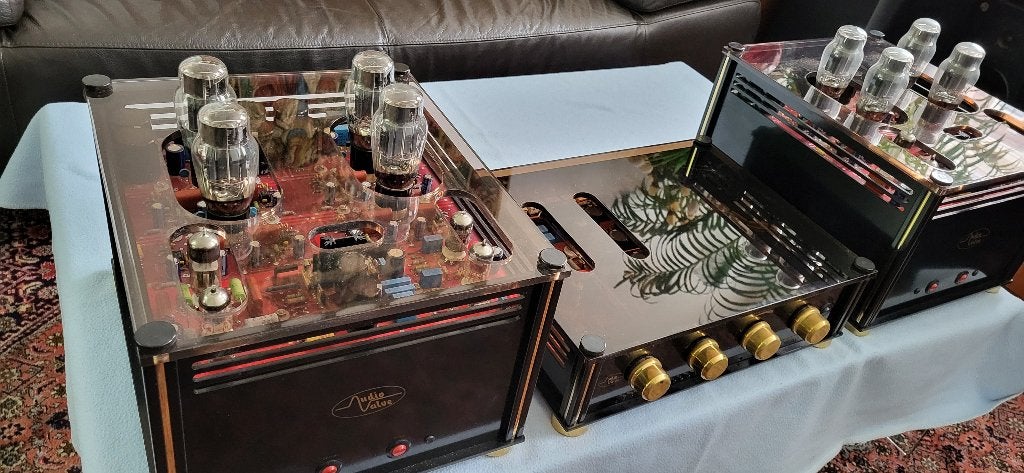 Exclusiv AUDIO VALVE pre amplifire + monoblokken, Ophalen, Versterker