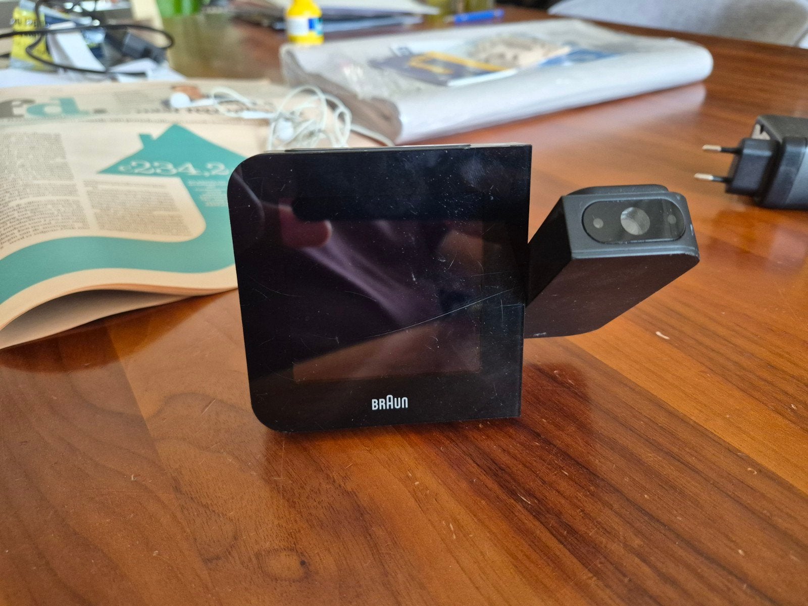 Braun digitale wekker met projectie - Zwart, Ophalen of Verzenden, Gebruikt, Digitaal