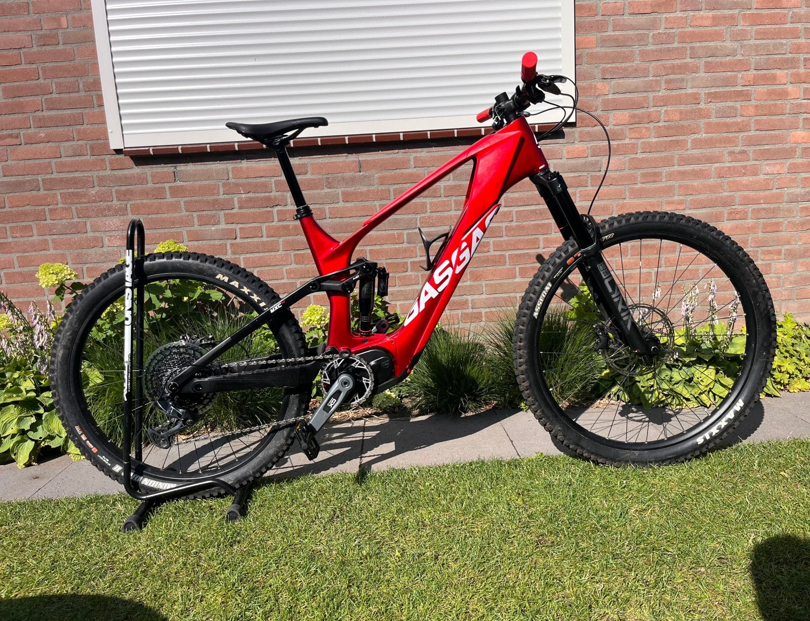 GasGas MXC 4 Carbon e-MTB 2024 | Nieuwprijs €7.000, 57 cm of meer, Zo goed als nieuw, Schijfrem, Ophalen