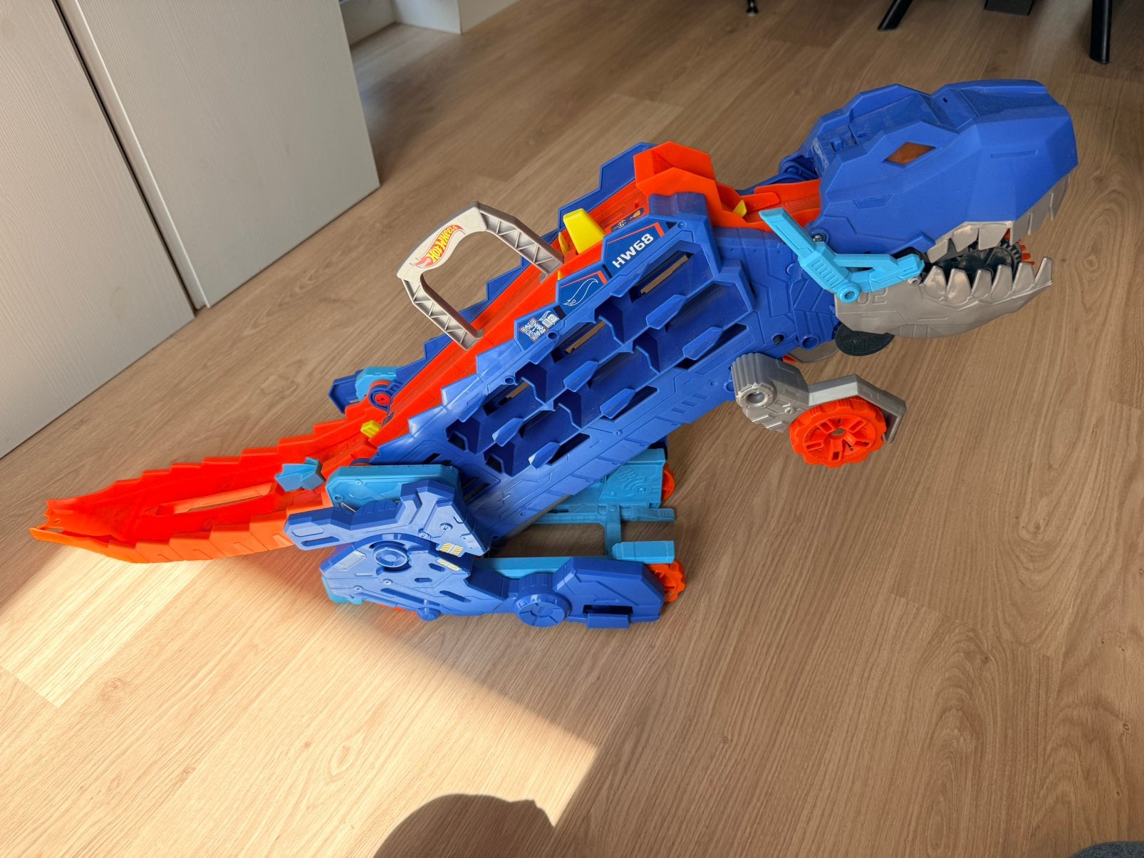Hot Wheels Dino Vrachtwagen, Ophalen, Zo goed als nieuw