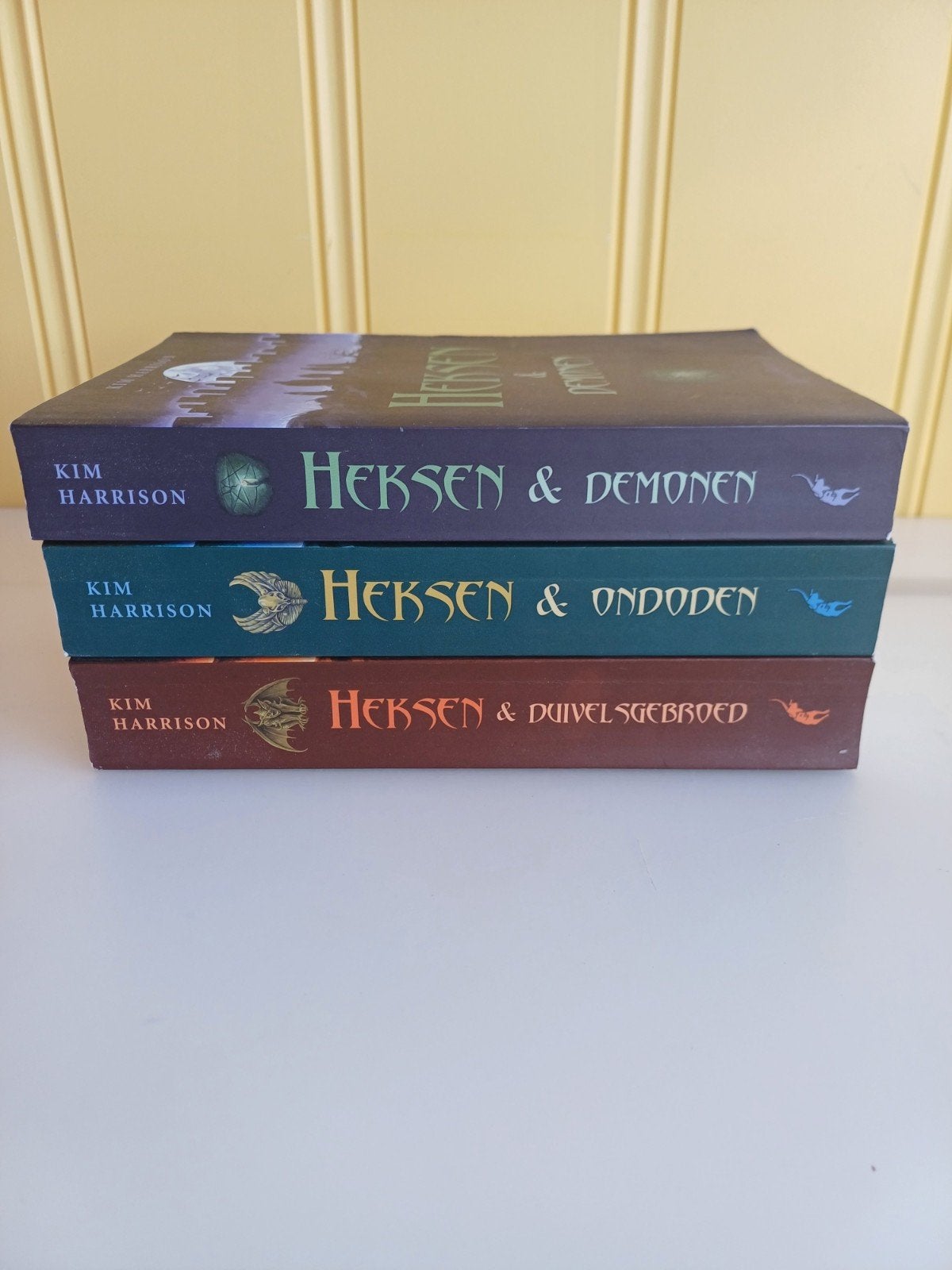 De heksen, Ophalen of Verzenden, Gelezen, Kim Harrison