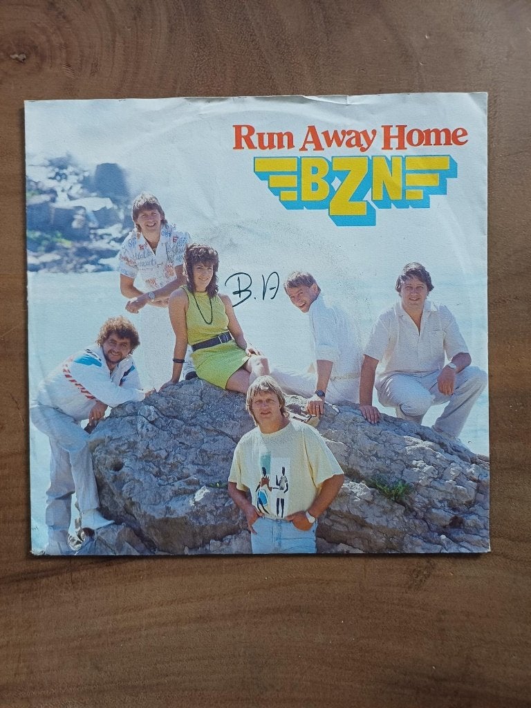 BZN - Run Away Home - Single - Vinyl, Ophalen of Verzenden, Gebruikt, Pop