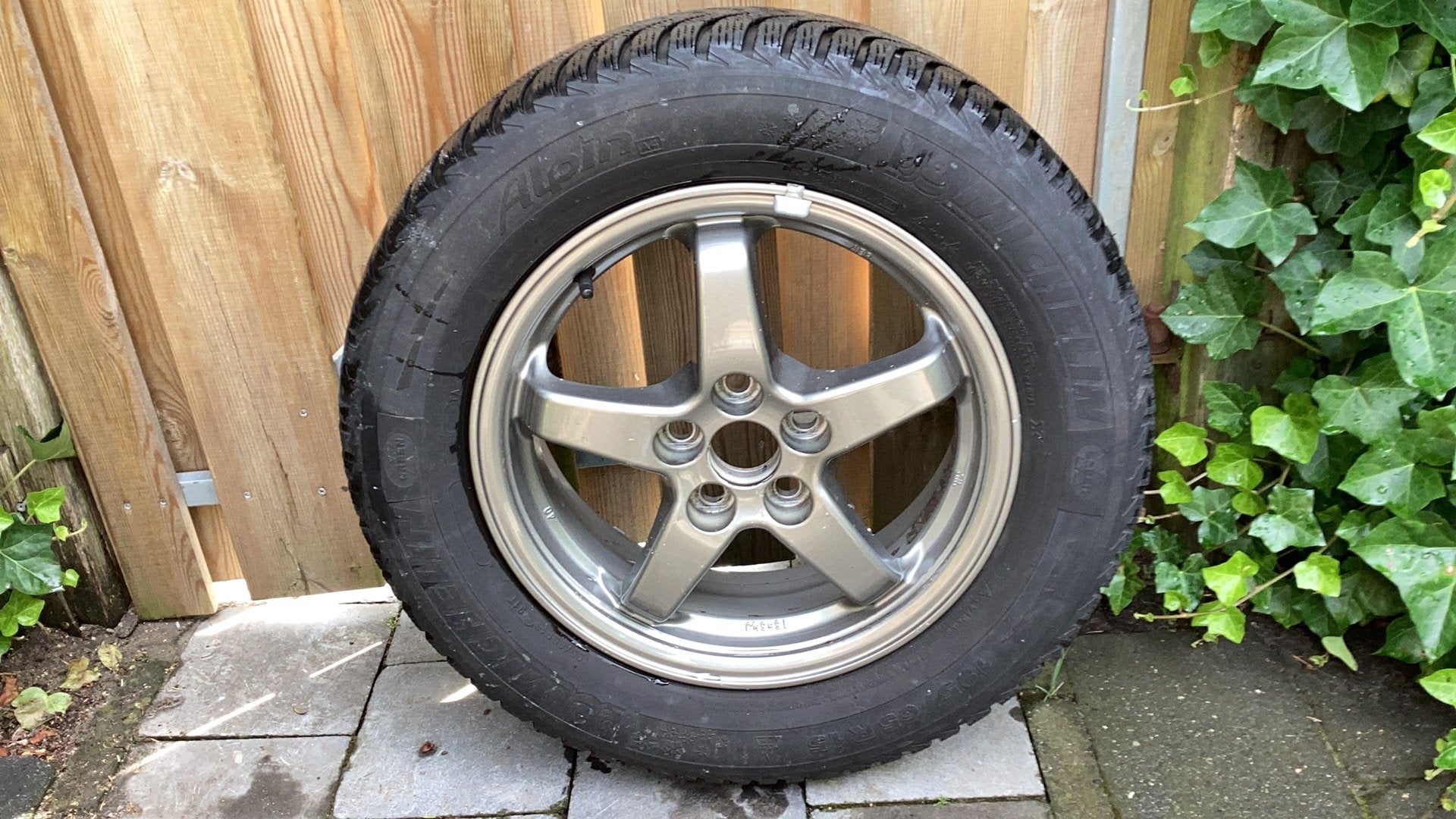 Velgen met winterbanden, Ophalen, 15 inch, Velg(en), Winterbanden