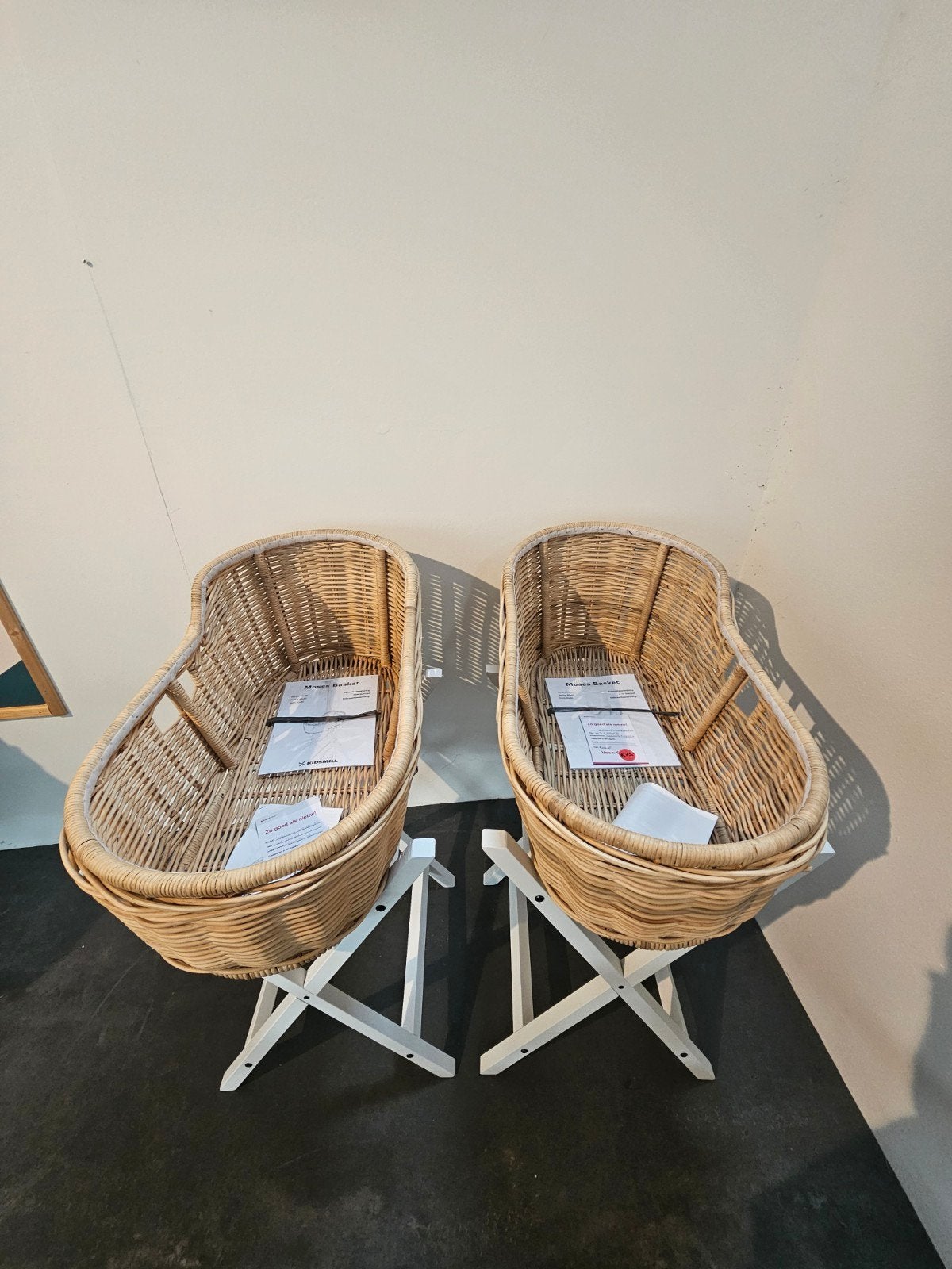 Kidsmill Moses wieg met standaard, wit/naturel., Ophalen, Zo goed als nieuw, Wieg