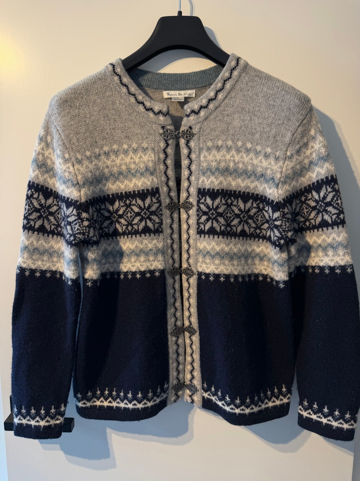 Susan Bristol - wollen vest met Noorse print | maat M, Kleding | Dames, Truien en Vesten, Ophalen of Verzenden, Gedragen, Maat 38/40 (M)