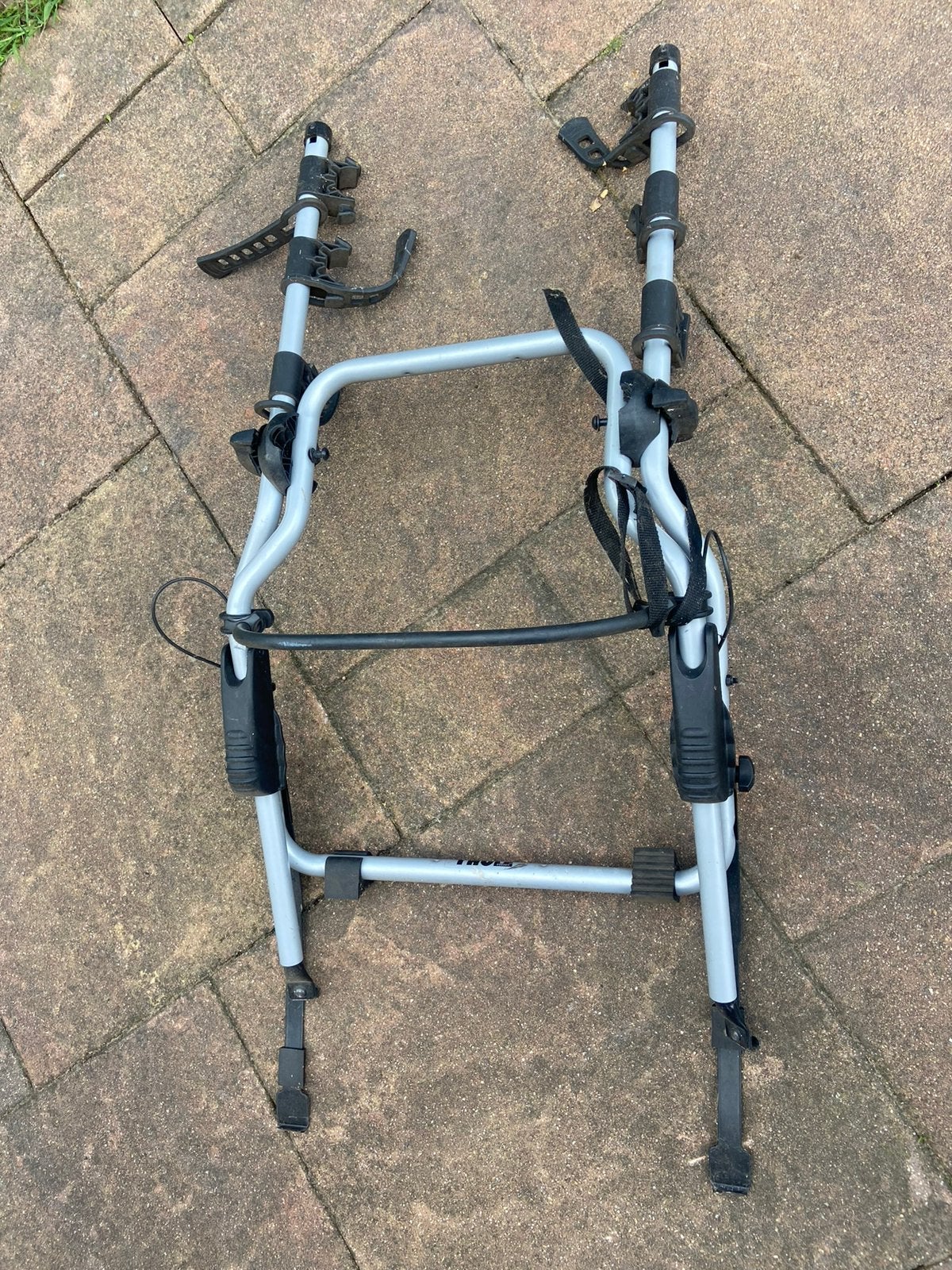 Thule fietsendrager - achterklepmontage, 2 fietsen, Auto diversen, Ophalen, Zo goed als nieuw, Achterklepdrager