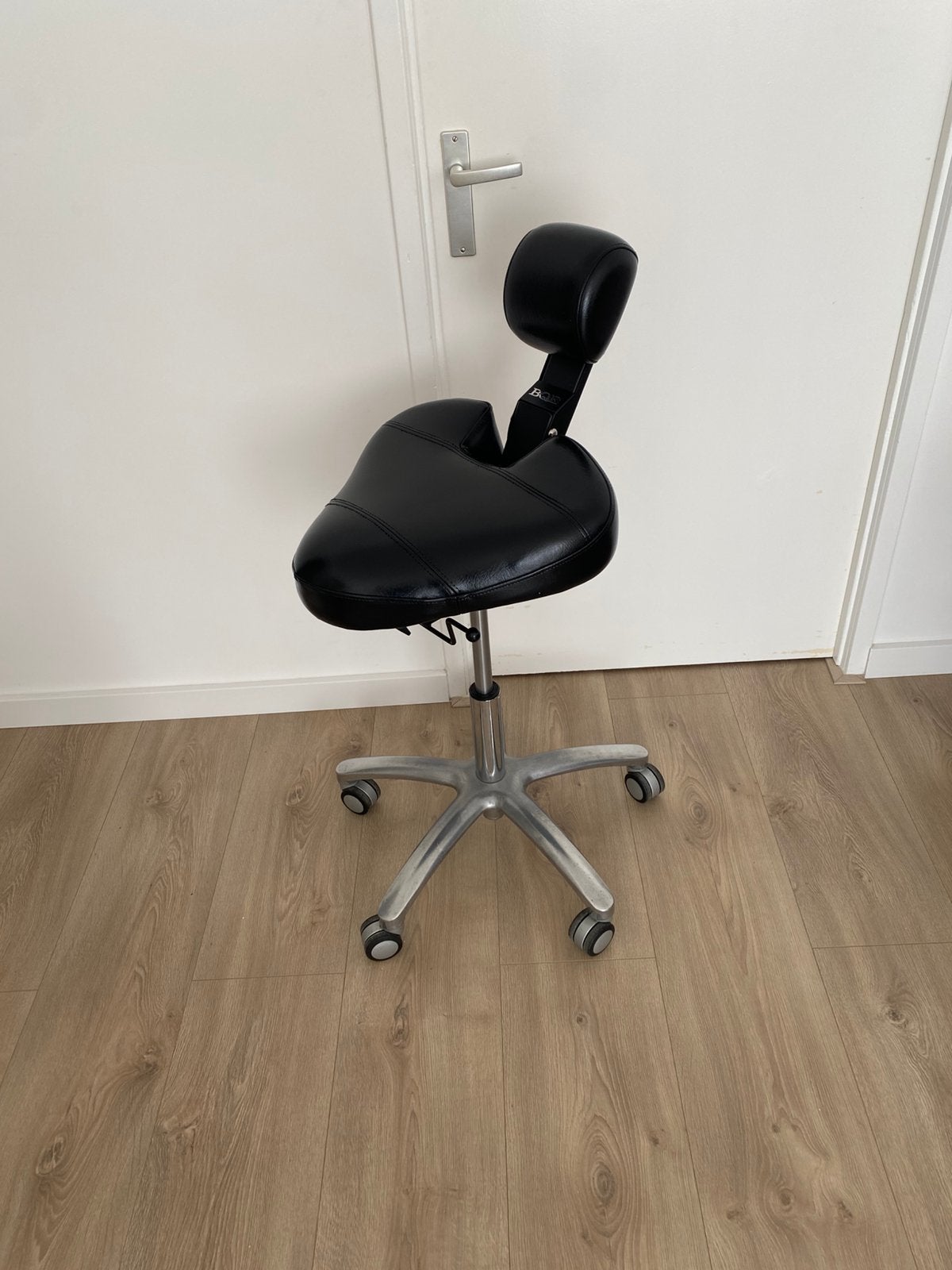 4x BQE Dynamic Behandelstoel zit/sta kruk actief zitten, Ophalen of Verzenden, Zo goed als nieuw, Zwart