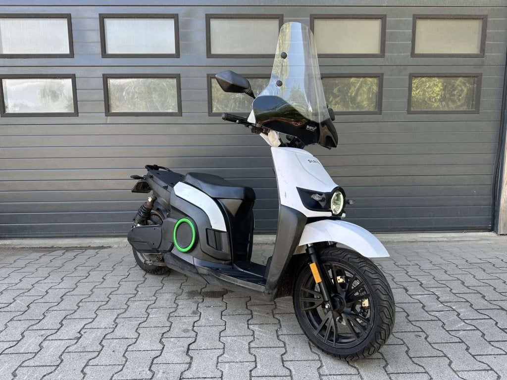 Silence S02 HS E-scooter– 38.932 km, (incl. btw en fact.), Info@mdg-mobility.nl, Maximaal 45 km/u, Elektrisch, Zo goed als nieuw