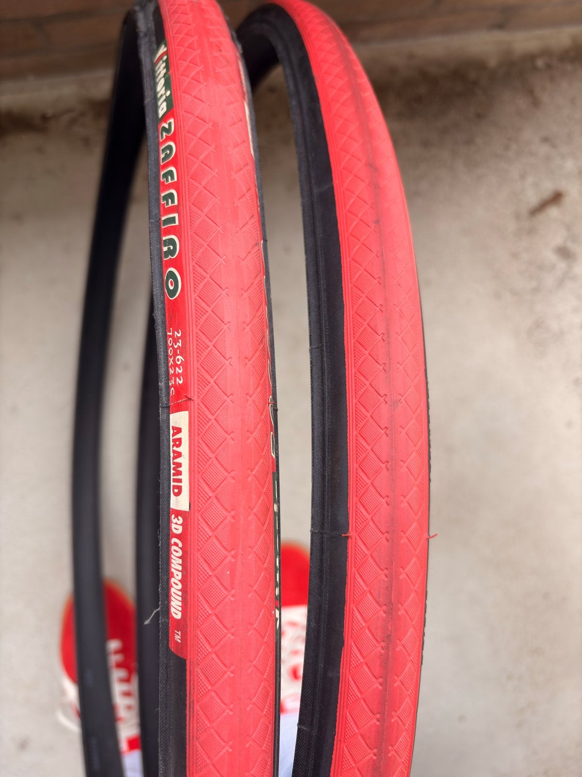 Vittoria Zaffiro Racefiets Banden 23-622 (700x23c) Rood, Fietsen en Brommers, Fietsonderdelen, Ophalen, Band, Zo goed als nieuw