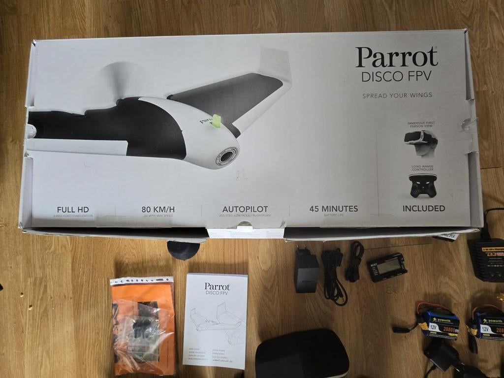 Parrot disco en extras (moet weg!), Audio, Tv en Foto, Drones, Refurbished, Cameradrone, Meer dan 45 minuten, 5 tot 10 kilometer