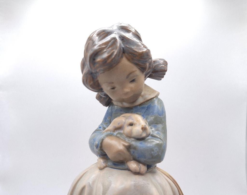 Lladro meisje met konijn, Verzenden, Zo goed als nieuw