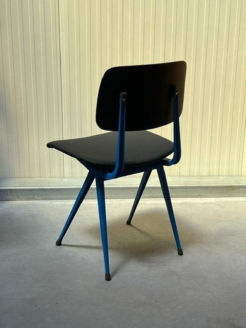 Result eetkamerstoel Friso Kramer vintage Ahrend stoel blauw, Huis en Inrichting, Stoelen, Gebruikt, Leer, Blauw, .