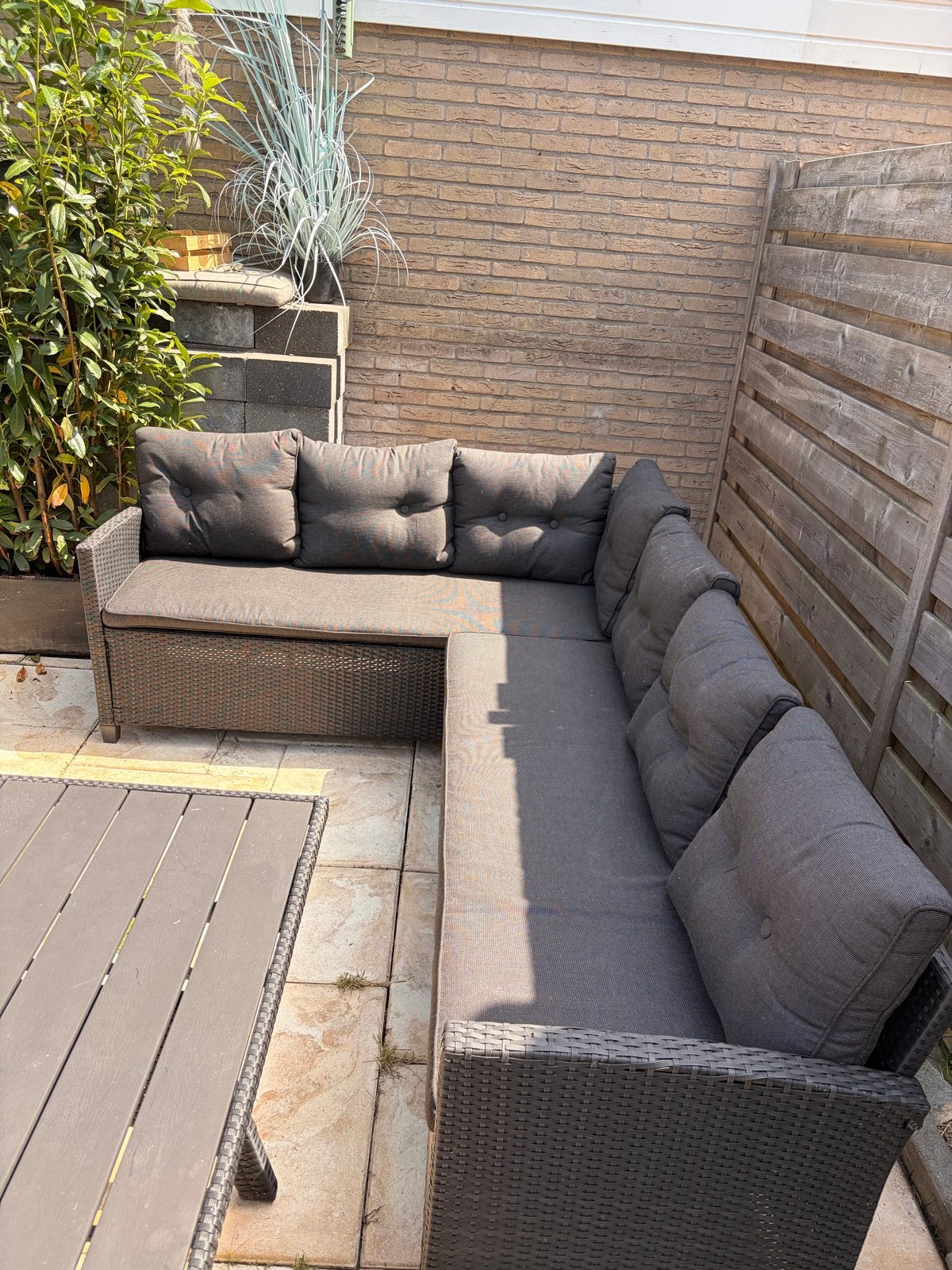 Wicker loungeset met tafel en 2 stoelen - Jutlandia, Tuin en Terras, Ophalen, Gebruikt, Meer dan 8 zitplaatsen, Loungeset