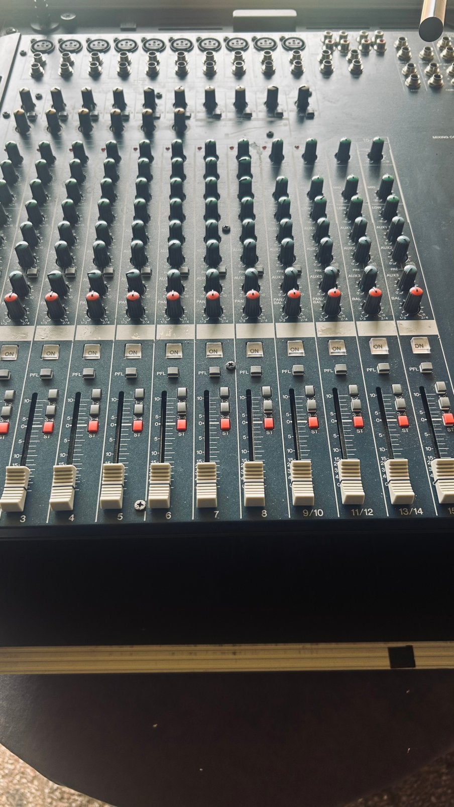 Yamaha MG166C 16 kanaals audio mengpaneel, Ophalen of Verzenden, Zo goed als nieuw, 10 tot 20 kanalen