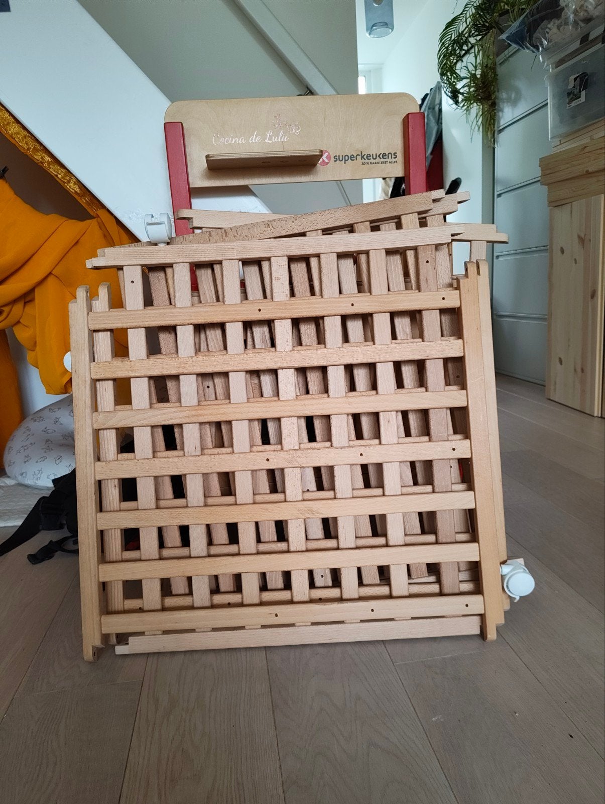 6-hoekige inklapbare grondbox met wielen, Ophalen