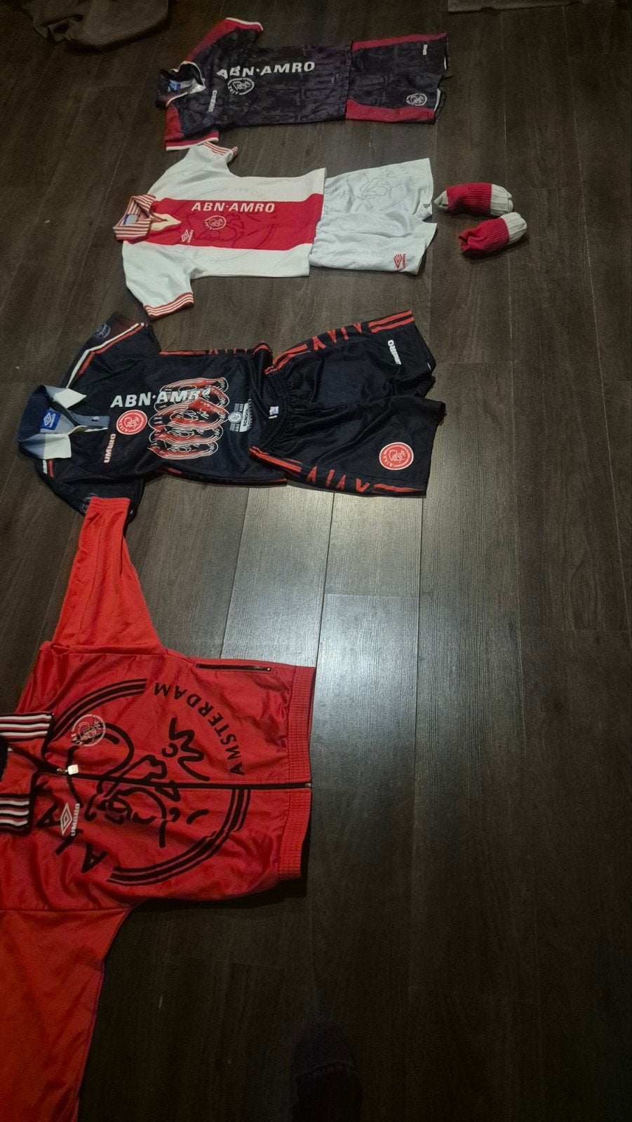 Betreft 3 orginele ajax tenue's uit de gouden ajax jaren!, Ophalen of Verzenden, Jongen of Meisje, Sport- of Zwemkleding