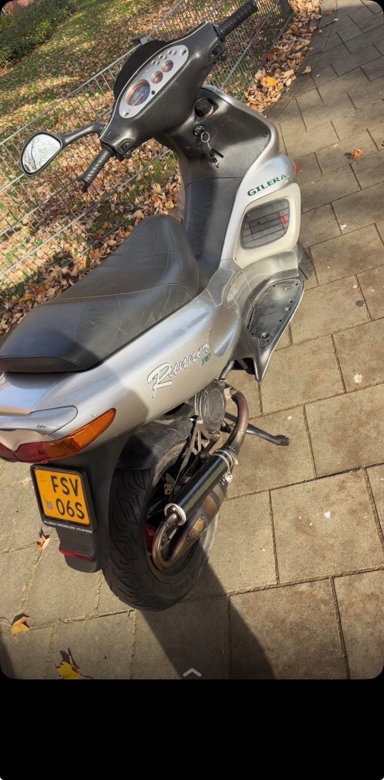 Gilera runner 70cc, Tweetakt, Gebruikt, Overige modellen, Maximaal 45 km/u