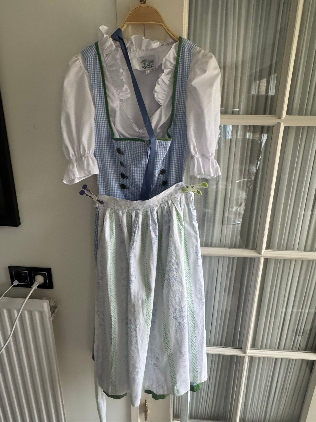 Berwin & Wolf Dirndl met petticoat - Oktoberfeest  Maat S, Blauw, Ophalen of Verzenden, Zo goed als nieuw, Knielengte