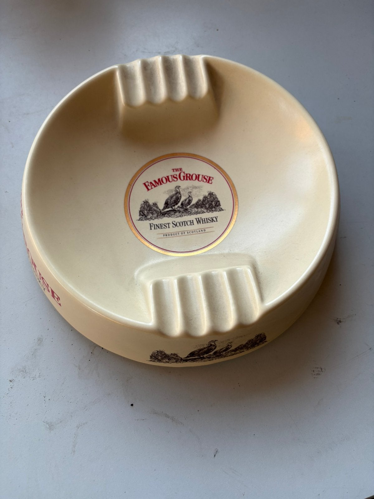 Famous Grouse grote keramische reclame asbak Castle Ceramics, Verzenden, Zo goed als nieuw, Asbak