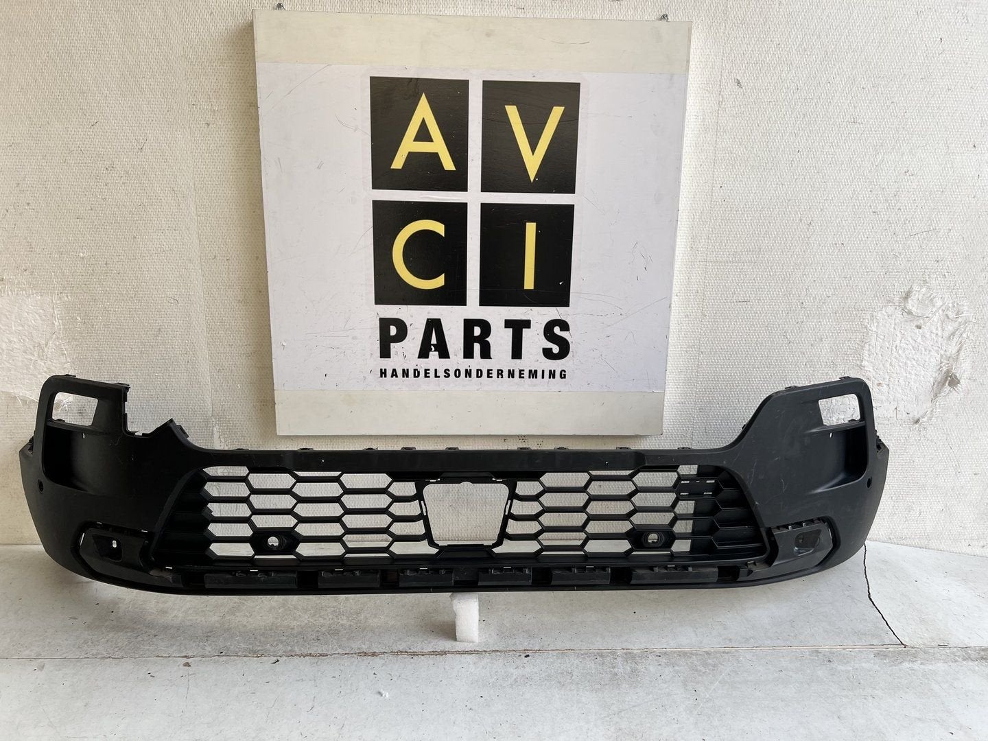 Jeep Avenger voorbumper bumper 2023- origineel 735770624, Auto-onderdelen, Jeep, Gebruikt, -, Voor