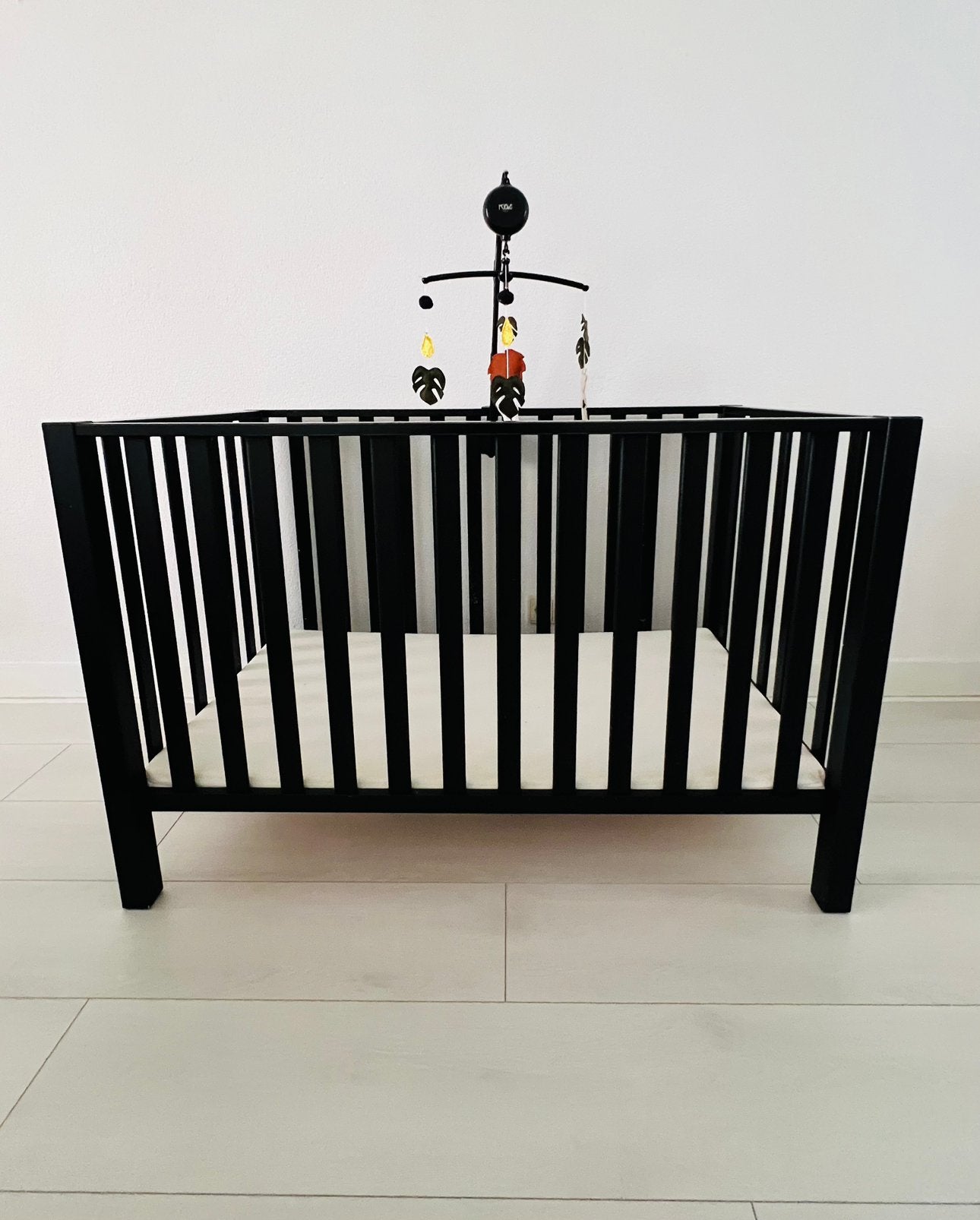 Tweeling box/Zwart/Matras, Kinderen en Baby's, Ophalen of Verzenden, Zo goed als nieuw