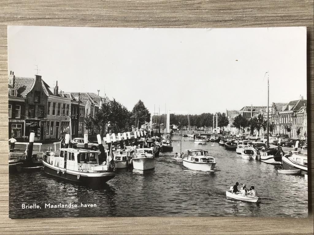 Brielle Maarlandse Haven 1971-72, Ophalen of Verzenden, 1960 tot 1980, Gelopen, Zuid-Holland