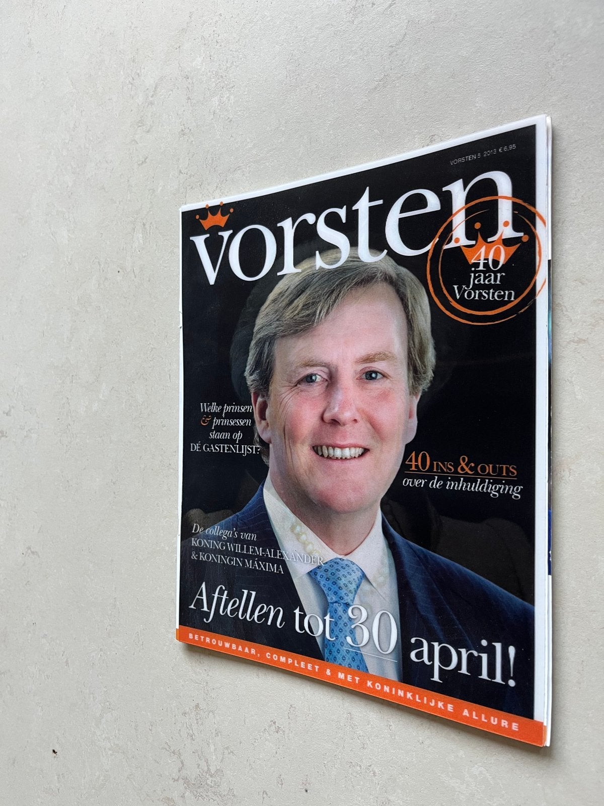 Tijdschrift Vorsten nr 5 2013 met morphing, Verzamelen, Koninklijk Huis en Royalty, Ophalen of Verzenden, Zo goed als nieuw, Tijdschrift of Boek