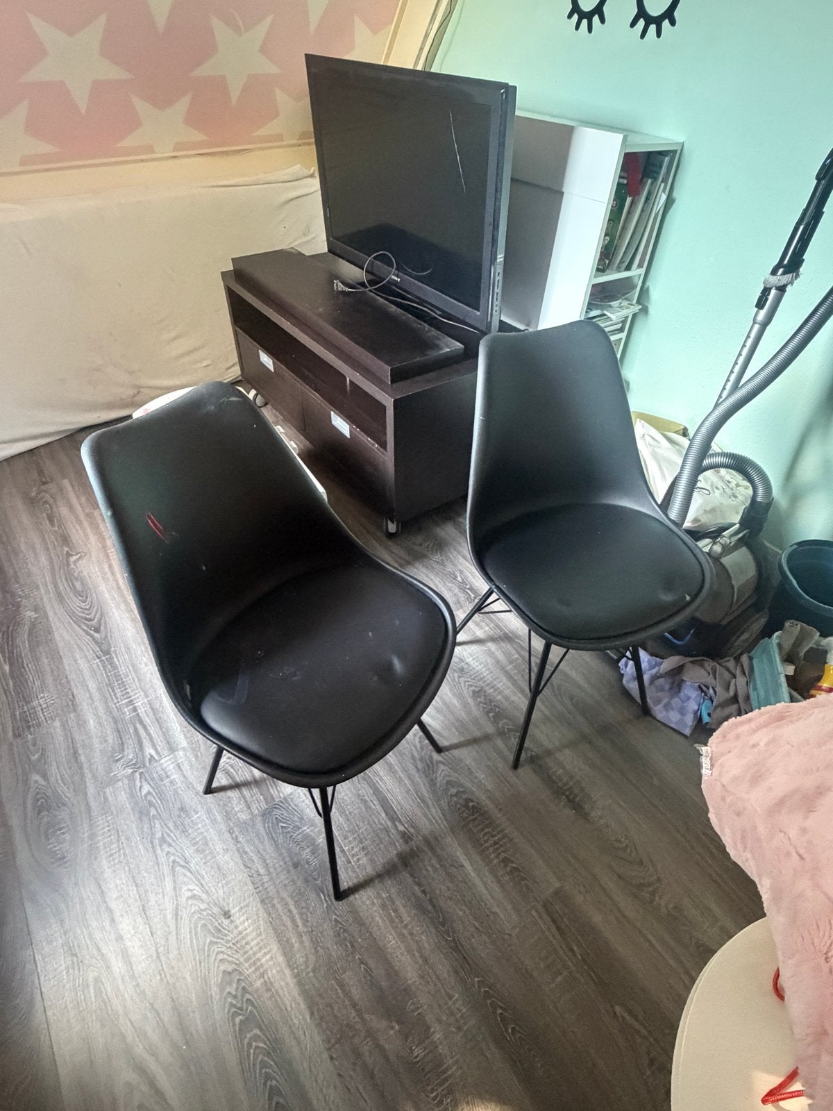 Set van 2 zwarte stoelen met metalen poten gratis, Kunststof, Gebruikt, Twee, Zwart